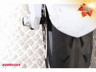 BMW S 1000 R Akrapovic ABS Dynamic Pakket picture 11