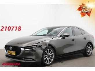 krockskadad bil auto Mazda 3 2.0 e-SkyActiv-X M Hybrid 186 Luxury LED ACC Bose HUD Memory LRHZ 2022/2