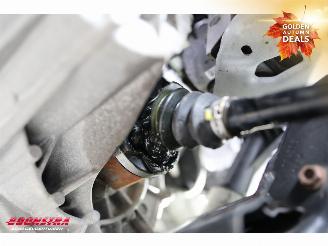 Volkswagen Up! 1.0 Move Up! Airco Bluetooth 21.531 km! picture 13