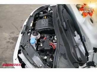 Volkswagen Up! 1.0 Move Up! Airco Bluetooth 21.531 km! picture 10