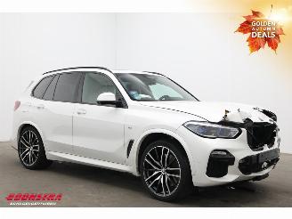 BMW X5 xDrive30d M-Sport Pano Memory HUD ACC H/K Lucht 360° picture 2