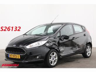 Coche accidentado Ford Fiesta 1.0 Trend 5-DRS Navi Airco Bluetooth Cruise PDC 165.354 km! . 2016/11