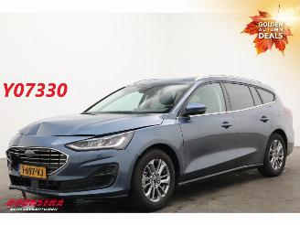 Ford Focus 1.0 EcoBoost Hybrid Titanium LED Navi Clima Cruise PDC picture 1