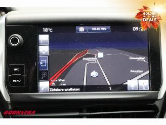 Peugeot 208 1.2 PureTech Access Navi Airco Cruise PDC 148.664 km! picture 17