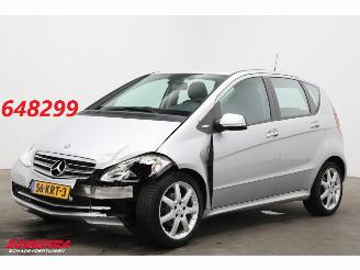 Unfallwagen Mercedes A-klasse 170 Aut. Elegance Airco Cruise PDC AHK 106.532 km! 2010/1