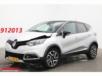 Voiture accidenté Renault Captur 1.2 TCe Aut. Xmod Leder Navi Clima Cruise SHZ PDC 2015/6