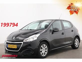 uszkodzony samochody osobowe Peugeot 208 1.0 PureTech Access 5-DRS Airco Cruise 2015/11