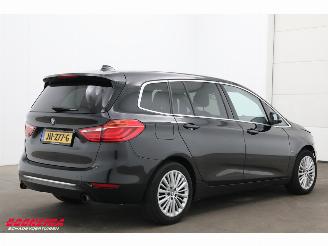 BMW 2-serie Gran Tourer 220i Luxury LED Leder HUD Navi Clima Cruise SHZ picture 3