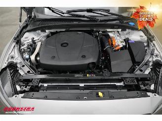 Volvo V-60 2.0 T6 PHEV AWD Plus Dark LED ACC H/IK Pano Memory AHK picture 11