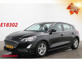skadebil auto Ford Focus 1.0 EcoBoost Hybrid Airco Navi Camera 87.278km! 2020/9