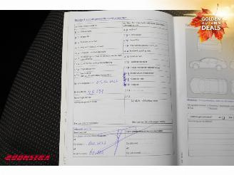Volkswagen Up! 1.0 high up! Airco Cruise Fender Orig. NL. picture 21