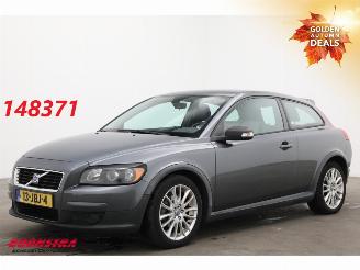 Damaged car Volvo C-30 1.8 Sport Clima Cruise 18"LMV 2009/4