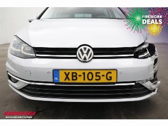 Volkswagen Golf Variant 1.6 TDI HL Bns R picture 10