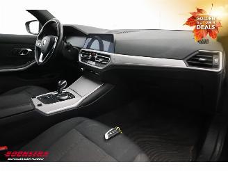 BMW 3-serie 330i Business Edition LED LiveCockpitPro Clima Navi Cruise picture 14