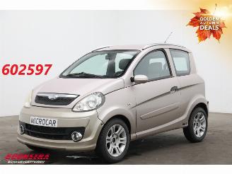 krockskadad bil brommobiel Microcar  M.Go SXI Radio/CD LMV 19.018 km! 2009/4