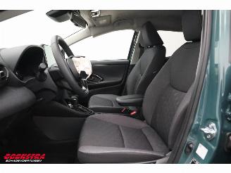 Toyota Yaris 1.5 Hybrid 115 Dynamic LED ACC LRHZ SHZ Camera PDC 3.421 km! picture 17