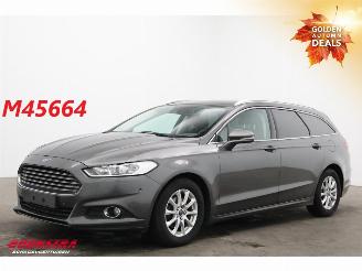 skadebil auto Ford Mondeo Wagon 2.0 TDCi 150 PK Aut. Trend Navi Clima Cruise SHZ PDC 2015/11