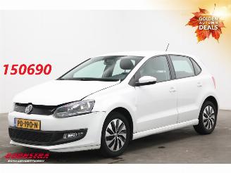 Damaged car Volkswagen Polo 1.0 BlueMotion Edition 5-DRS Navi Airco Cruise 103.906 km! 2017/6