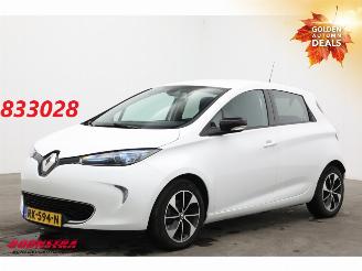 skadebil auto Renault Zoé R90 Entry (ex Accu) Navi Clima Cruise Camera PDC 2017/5