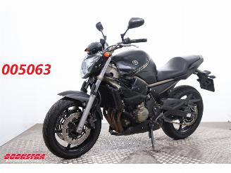 krockskadad bil motor Yamaha  XJ6 ABS 30.114 km! 2009/5