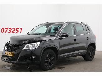 damaged passenger cars Volkswagen Tiguan 2.0 TSI DSG Sport&Style 4Motion Navi Clima Cruise Camera 2011/3