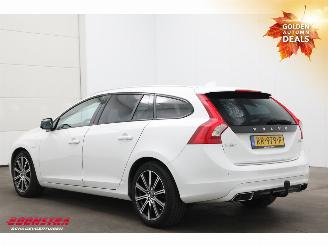 Volvo V-60 2.4 D5 Twin Engine Summum Memory Leder Cruise SHZ AHK picture 4