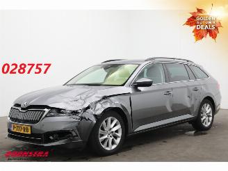 skadebil auto Skoda Superb Combi 1.4 TSI iV Bus. Ed. Plus LED ACC Memory Camera SHZ AHK 2022/5