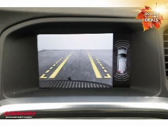 Volvo V-60 2.4 D6 AWD Plug-In Sumum Schuifdak Navi Camera Leder SHZ AHK picture 17