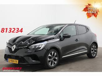 Schadeauto Renault Clio 1.0 TCe 90 Evolution LED Navi Airco Cruise 2023/1