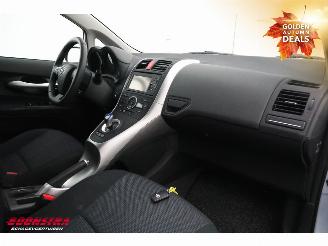 Toyota Auris 1.8 Full Hybrid Aspiration Navi Clima Cruise PDC 83.113 km! picture 13