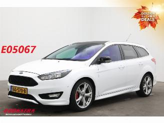 skadebil auto Ford Focus 1.5 150 PK Titanium Sport Keyless Navi PDC AHK 162.359 km! 2015/5