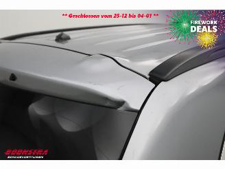 Mitsubishi Outlander 2.0 PHEV Instyle Schuifdak Leder Navi Clima Cruise Camera SHZ AHK picture 12