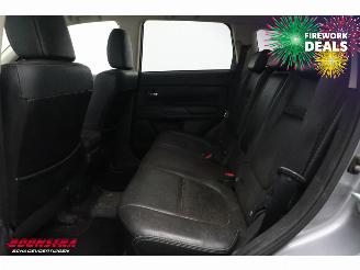 Mitsubishi Outlander 2.0 PHEV Instyle Schuifdak Leder Navi Clima Cruise Camera SHZ AHK picture 17