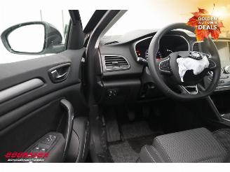 Renault Mégane 1.3 TCe 140 Equilibre LED Navi Clima Cruise PDC 6.773 km! picture 17