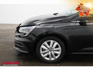 Renault Mégane 1.3 TCe 140 Equilibre LED Navi Clima Cruise PDC 6.773 km! picture 11