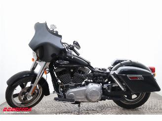 Harley-Davidson  FLD Switchback LED 4.794 Miles! picture 5
