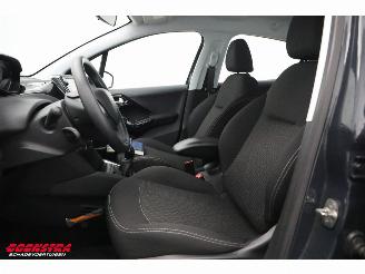 Peugeot 208 1.2 PureTech 5-DRS Access Navi Airco Cruise PDC 104.492 km! picture 15