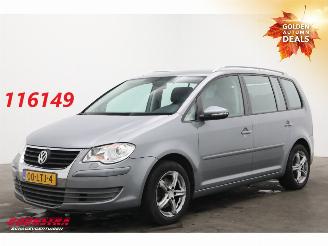 krockskadad bil auto Volkswagen Touran 1.4 TSI Comfortline 7-Pers. Leder Xenon Navi Clima Cruise SHZ AHK 2010/8