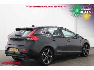 Volvo V-40 2.0 T3 Nordic+ Pano LED Memory Leder Camera SHZ picture 3
