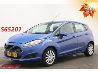 skadebil auto Ford Fiesta 1.0 Trend 5-DRS Airco AHK 2013/1