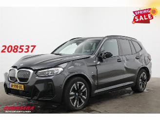 krockskadad bil auto BMW iX3 Executive M-sport Pano ACC Leder Navi SHZ AHK 2021/12