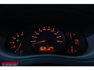 Renault Master T35 2.3 dCi L2H2 Dhollandia LBW picture 23