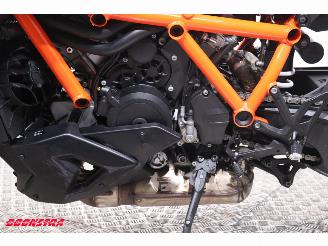 KTM  1390 SuperDuke R Akrapovic LED Cruise picture 12