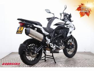 Benelli  TRK 502 X 35 KW ABS 2.500 km! picture 3