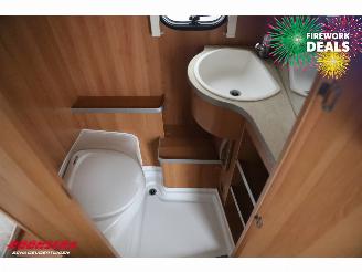 Eriba  Nova 425 Light Luifel Dwarsbed BY 2016 picture 17