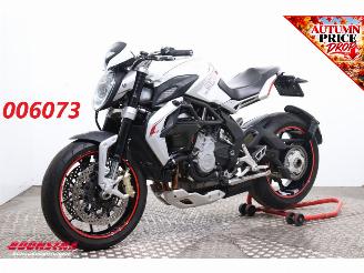 okazja motocykle MV Agusta Brutale Dragster 800 ABS Lap Timer Quickshift 19.101 km 2015/3
