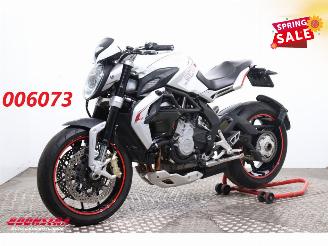 occasione motocicli MV Agusta Brutale Dragster 800 ABS Lap Timer Quickshift 19.101 km 2015/3