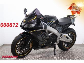 krockskadad bil motor Aprilia RSV4 R Austin Racing 2011/4