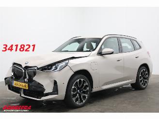 uszkodzony samochody osobowe BMW X3 30e xDrive M-sport Navi Leder Camera SHZ LHZ AHK 2025/6