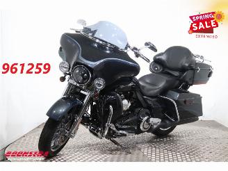 damaged motor cycles Harley-Davidson  110 FLHTCUSE CVO Ultra Classic 110 Years Ed. Radio Cruise LED ABS 2013/1
